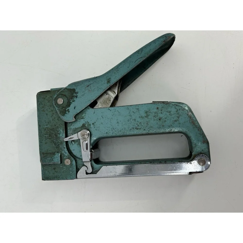Vintage Swingline 101 Stapler Tacker Staple Gun